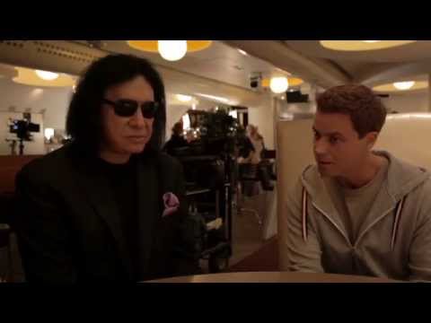 Gene Simmons Guest Stars in Welcome to Sweden (TV4)