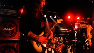 Wovenwar - Moving Up [Live@Logo Hamburg 24.05.15]