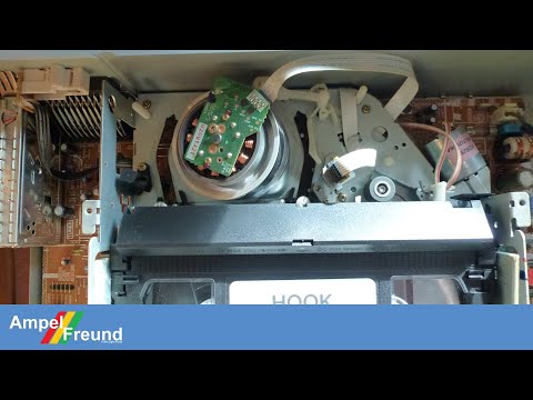 My Tevion MD 9080 VHS Videorecorder Stereo Hifi 6 head opened