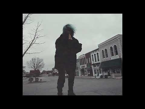 lullabyboy - Pretty Grave (Official Video)