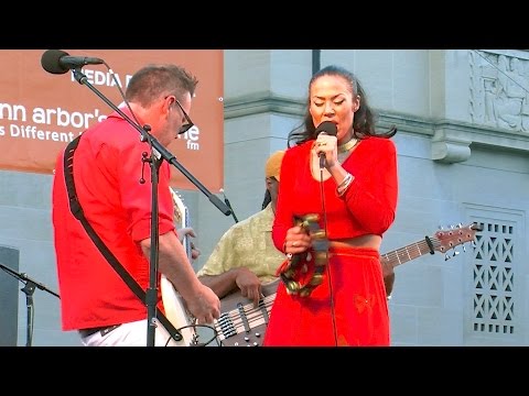 Laura Rain and The Caesars,  Ann Arbor Summer Festival “Squawkin