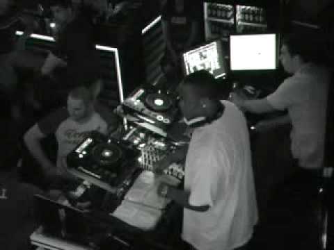 Bounce Party : Бат Венци & Big Bo @ClubDeluxe, Asenovgrad