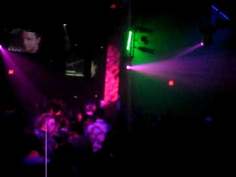 John Dahlback in Vancouver playing We Are the People 13/03/09