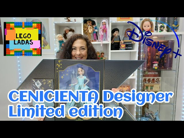 Vídeo relacionado con Disney Store Official, La Cenicienta, muñeca clásica, 29 cm, muñeca de Princesa Disney Totalmente posable con un Precioso Vestido Azul, Incluye Cepillo de Juguete, para Mayores de 3 años