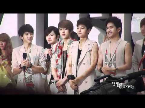 [Fancam] 120608 Music Bank in JeonJu Interview - Sungyeol focus