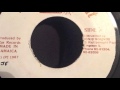Eek A Mouse - De Glamity + Version - Thunder Bolt