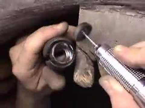 BOLLWERK JOAILLIERS CRÉATION D'UNE BAGUE