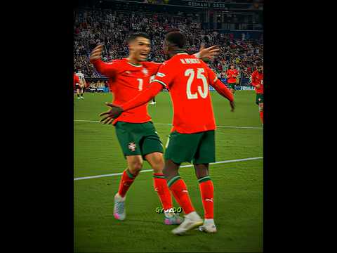 Ronaldo X Nuno Mendes 🥶🤯 #ronaldo #cristianoronaldo #portugal #viralvideo #fyp #football #edit