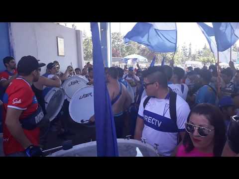 "Vamos Católica a Dejar el Alma" Barra: Los Cruzados • Club: Universidad Católica