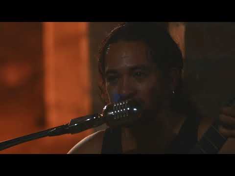 Erwin Renaldy - Cómplices (En el Sótano)