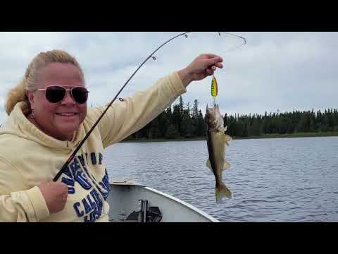 Fishing Trip: 'Unknown Lake' Cochrane Ontario - YouTube