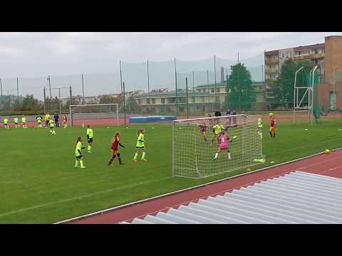 1L - Dukla Praha MZ - SK DFO Pardubice 0:12 (0:4)
