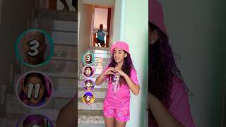 QUEM CONSEGUE PULAR MAIS NA ESCADA ? #turmadasophia
