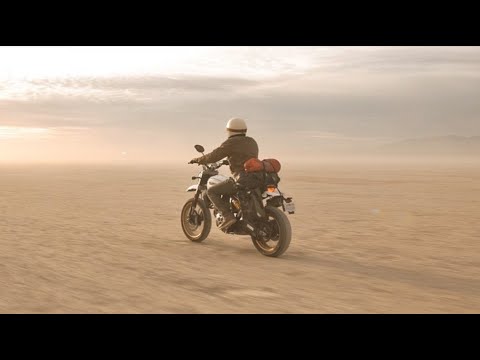 Тысяча миль позади - Официальный русский трейлер (2022)