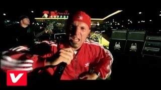 Limp Bizkit - Take a Look Around (Legendado PT/BR) Official Music Video