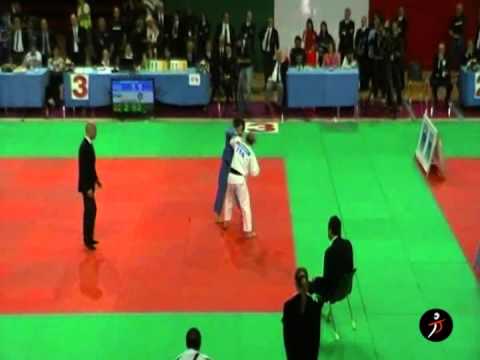 italiajudo.com_Camp ita Assoluti 2011 - Elena Moretti vs Camilla Magnolfi - Finale 52kg