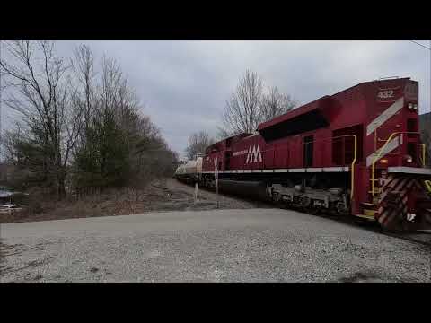 Vermont Rail 263 Rolls Through East Clarendon With 307, 206, and 432