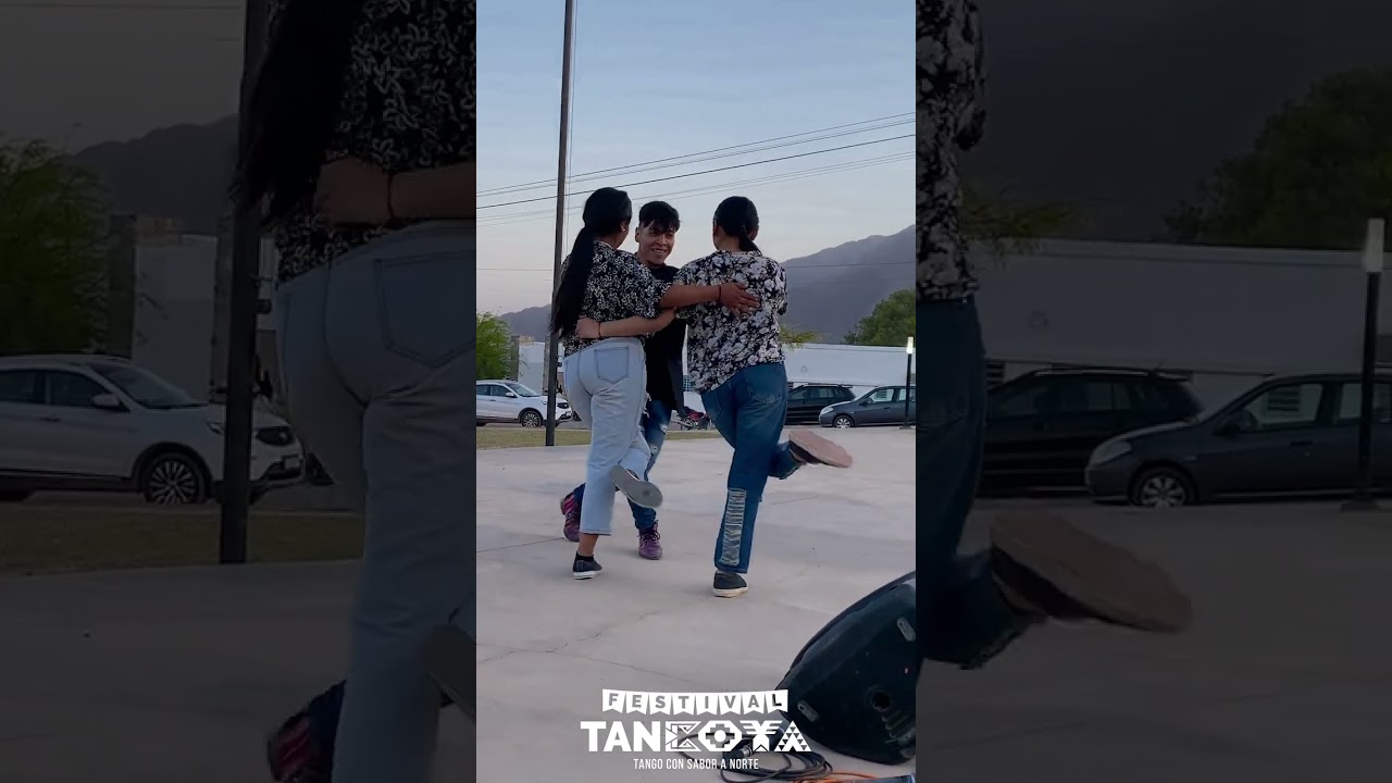 Tango Argentino - Tango show - Bailarines de Tango - Tango escenario - Trio - Short - Cafayate