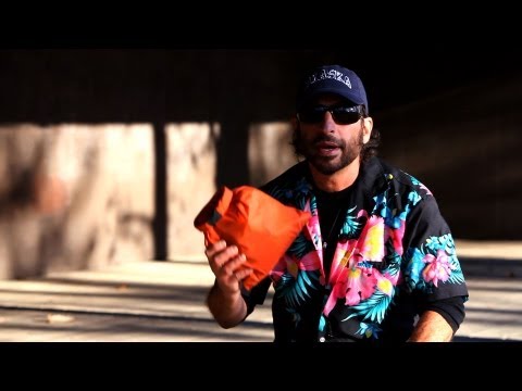 サバイバルキットの中にあるもの｜サバイバルスキル (What to Have in a Survival Kit | Survival Skills)