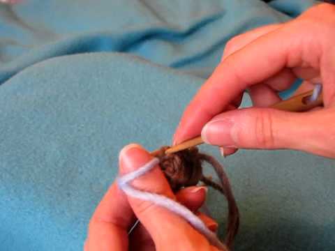 Round start (F), 2 colours, Oslo Stitch - Neulakinnas, Nalbinding