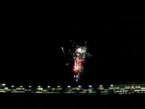 Vuurwerkshow tijdens afscheid Oosterenkstadion