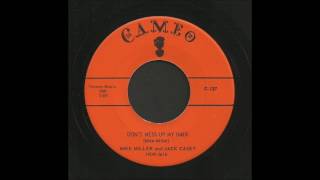 Mike Miller & Jack Casey - Don't Mess Up My Hair - Rockabilly 45