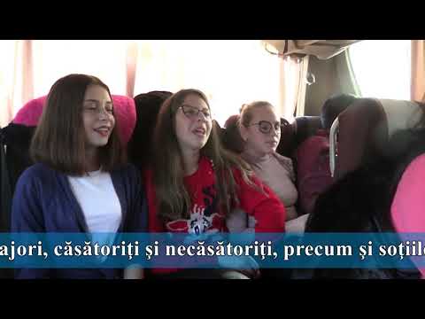 19.12.2019  Ansamblul Doinița  Pogonești colindă la Patriarhia Română