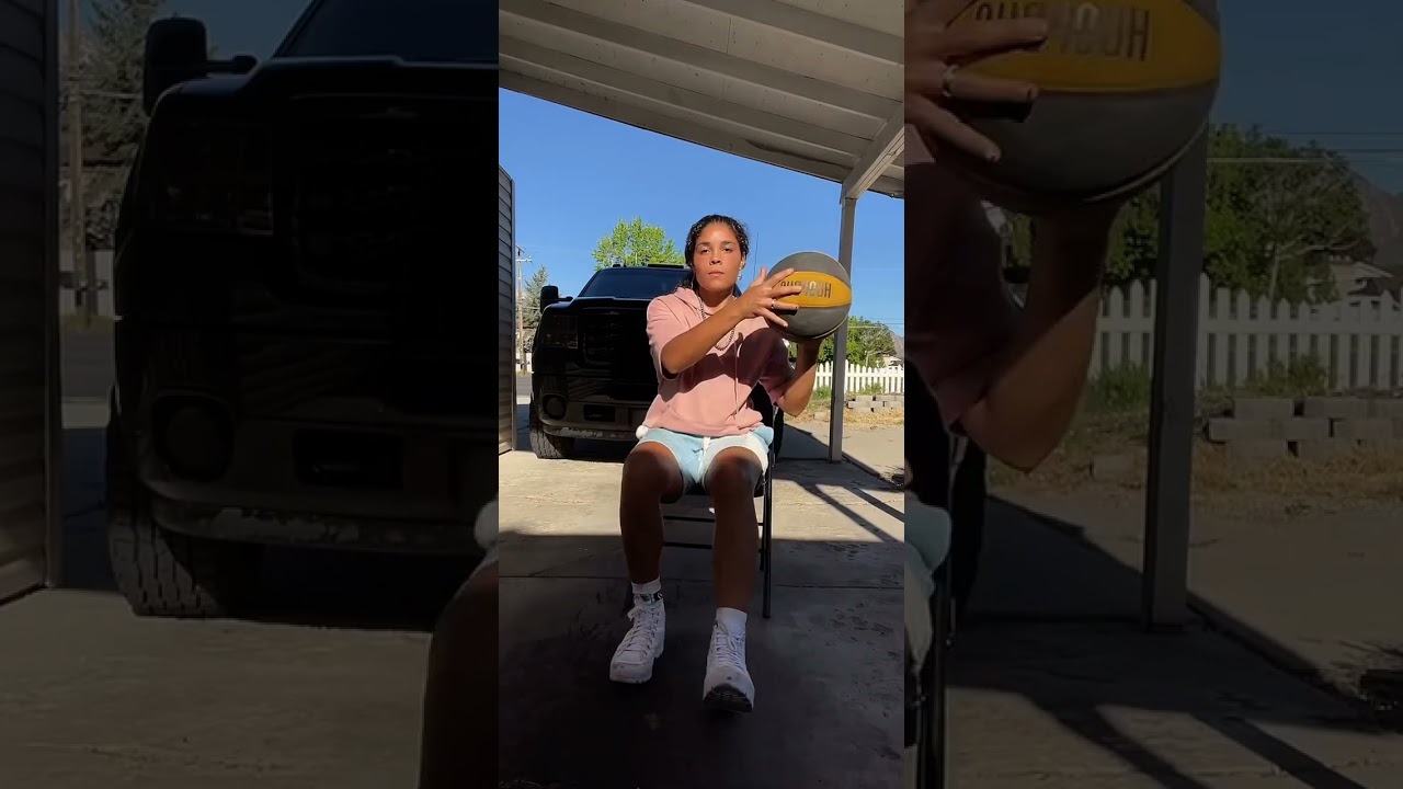 What you looking at?