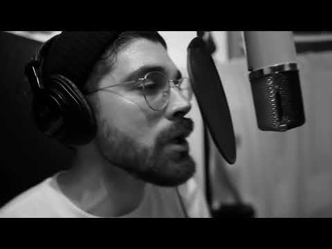 "Redbone"/"Them Changes" Medley