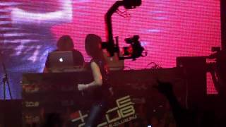 Chicane - Stoned in Love (Live @ Tele-Club 09.04.2011)