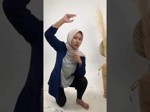 gara-gara-reyhan-ngeshortsdulu-imagen-shorts