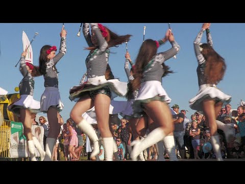 Majorettes 'FANABERIA' & Band 'OSP KŁOMNICE' / Mażoretki i Orkiestra | Święto Pszczoły 2023