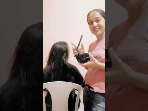 “Peguei o ônibus pra São João do Baliza… 😂🚌💇‍♀️”“Nem eu imaginava que essa viagem ia render tanto .