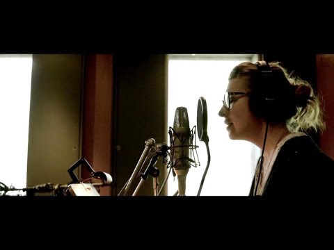 Renato Júnior - Queria - feat. Lúcia Moniz (Official Video)