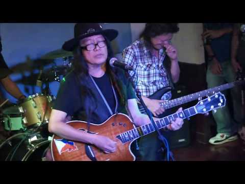 IPAGLALABAN KO by Freddie Aguilar