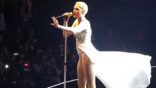 Jessie  J - Breathe / Alive tour