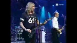 Status Quo Forty Five Hundred Times Live @ Apollo 1976
