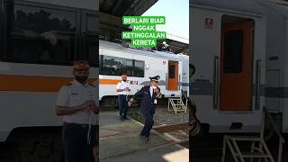 Download lagu BERLARI BIAR NGGAK KETINGGALAN KERETA #kai #railfans #kondektur #keretaapi #kereta #railway #rail mp3 Download lagu BERLARI BIAR NGGAK KETINGGALAN KERETA #kai #railfans #kondektur #keretaapi #kereta #railway #rail mp3