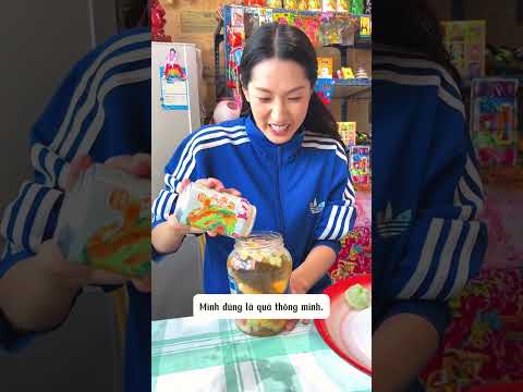 Tiểu mỹ làm đổ kẹo sáp xuống đất và cái kết #funny #haihuoc