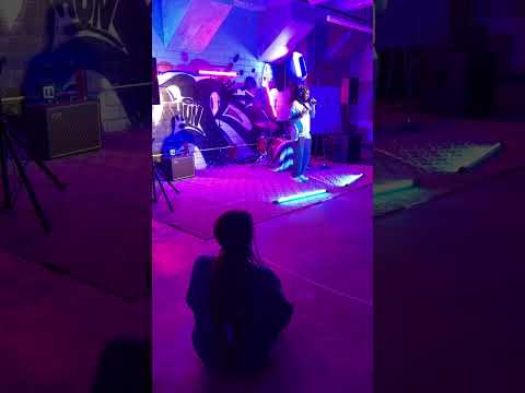 Me singing my boo 😍