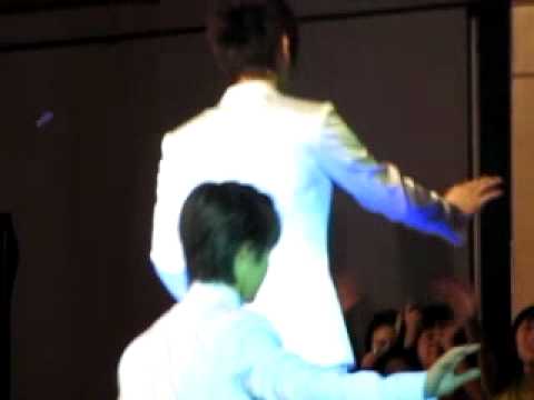 110207 Marry You (main Hyuk) at 12Plus Miracle day