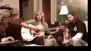 KellyandEllis Living Room Pickin' -  