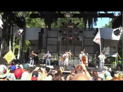 Keller Williams & the Travelin' Mccourys - Freaker By The Speaker