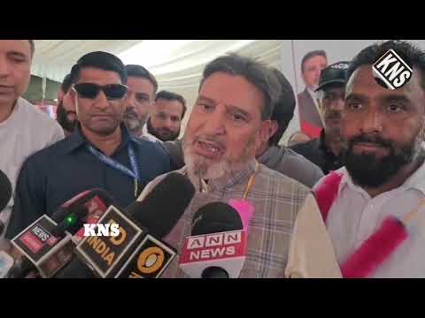 Srinagar elected as many as eight NC MLAs, yet the ruling party did not appoint a single one of them as a minister. This reflects the government's attitude towards this important and historic city: #AltafBukhari​  NC’s joint Secretary Gulzar Ahmad Bangroo formally joined Apni party along with his hundreds of associates.