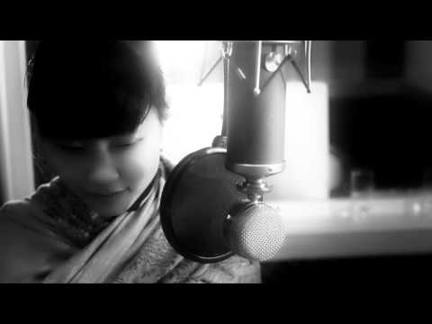 Fly me to the moon - Pham Thanh Van [Acoustica Studio Live Session]