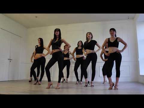 Bachata Lady Style Choreography. CASA LATINA