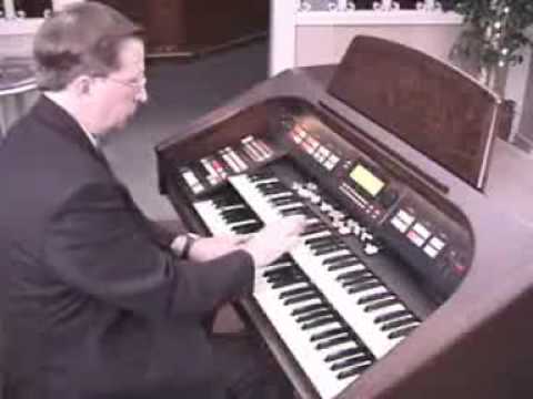 Ollie Case Playing the Hammond Elegante XH-272 organ - Namm 2018