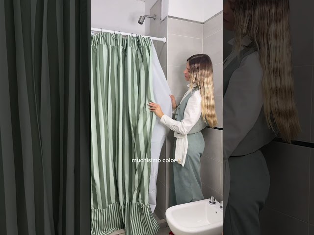 Vídeo relacionado con FIISAYL Gofre Cortina de Ducha para Bañera Cortinas Baño Tela Impermeable Poliéster con 12 Ganchos Lavable a Máquina 183 x 198 cm(Verde)