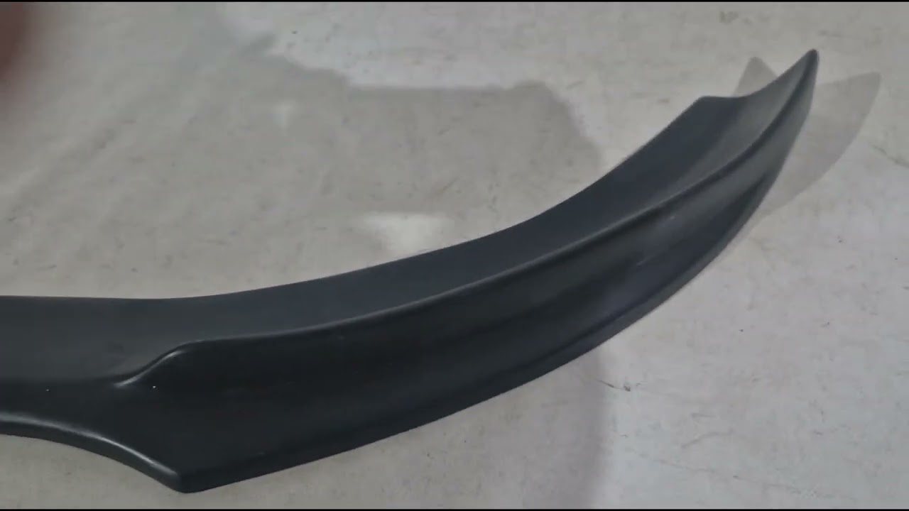 Нижня накладка на передній бампер (під фарбування) Video 1