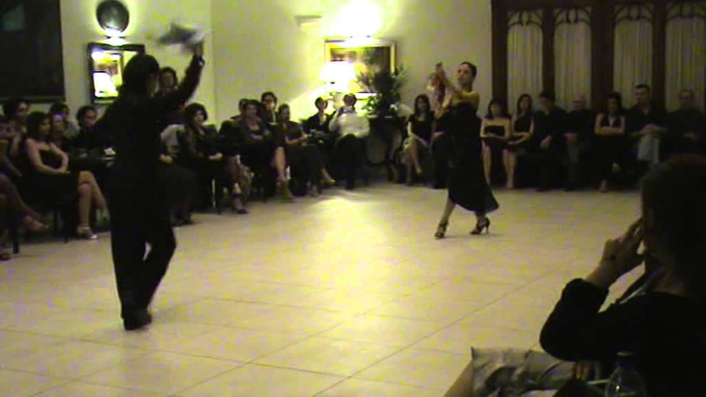 Cinthia Diaz y Bruno Mayo - El Chamuyoi Bari - Zamba